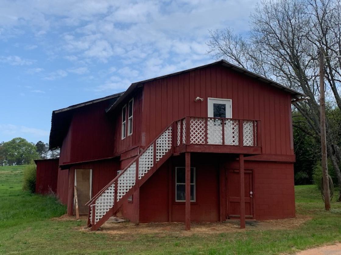 Madison County - Large Estate Farm - photo 8