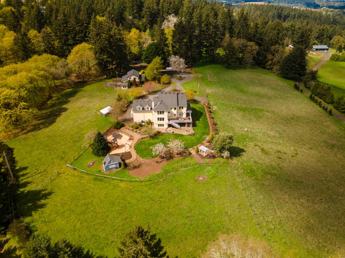 Horse Property for sale.