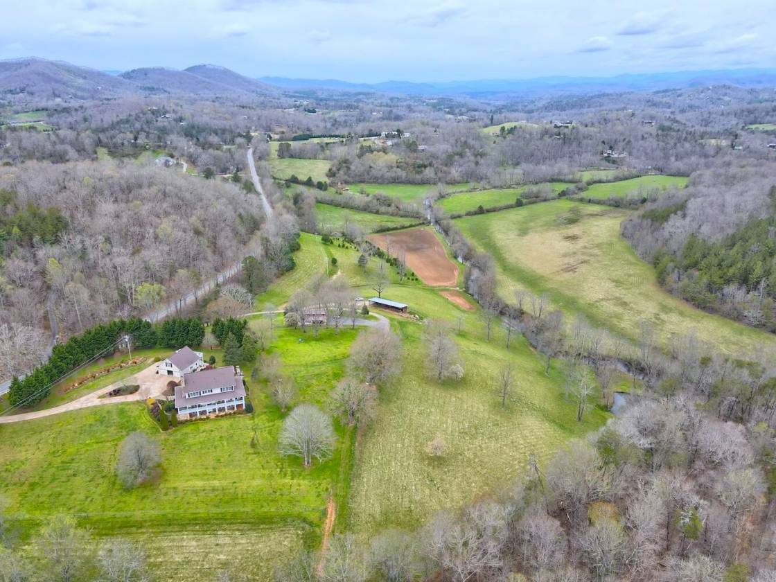 Horse Property for sale.