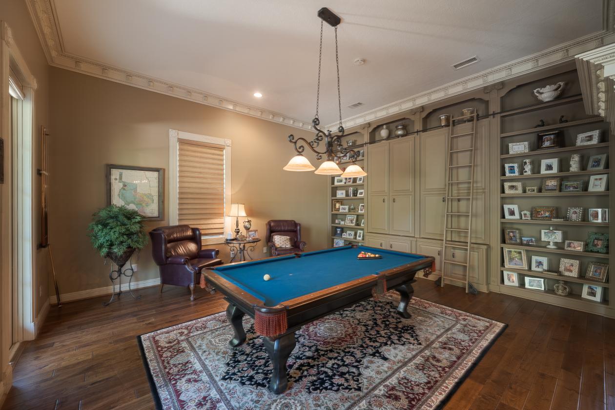Fully Fenced 56+ Acre Estate - photo 10