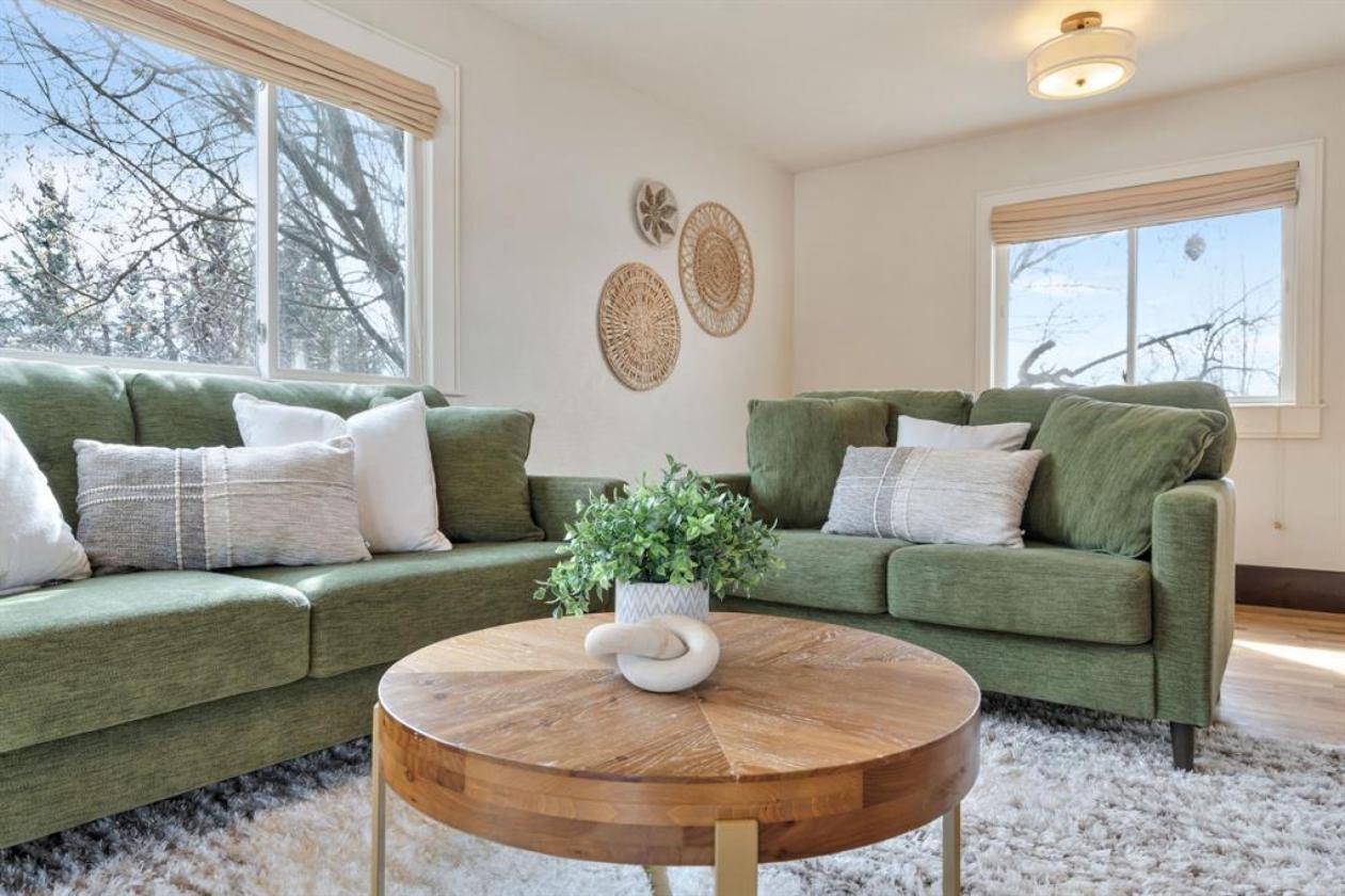 Equestrian Estate | Home, Acreage & 360° Views - photo 7