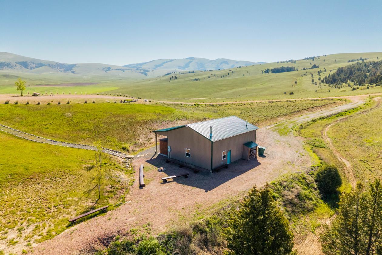 Extraordinary 13.27-Acre Mountain Retreat - photo 11