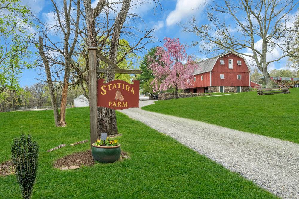 Horse Property for sale.