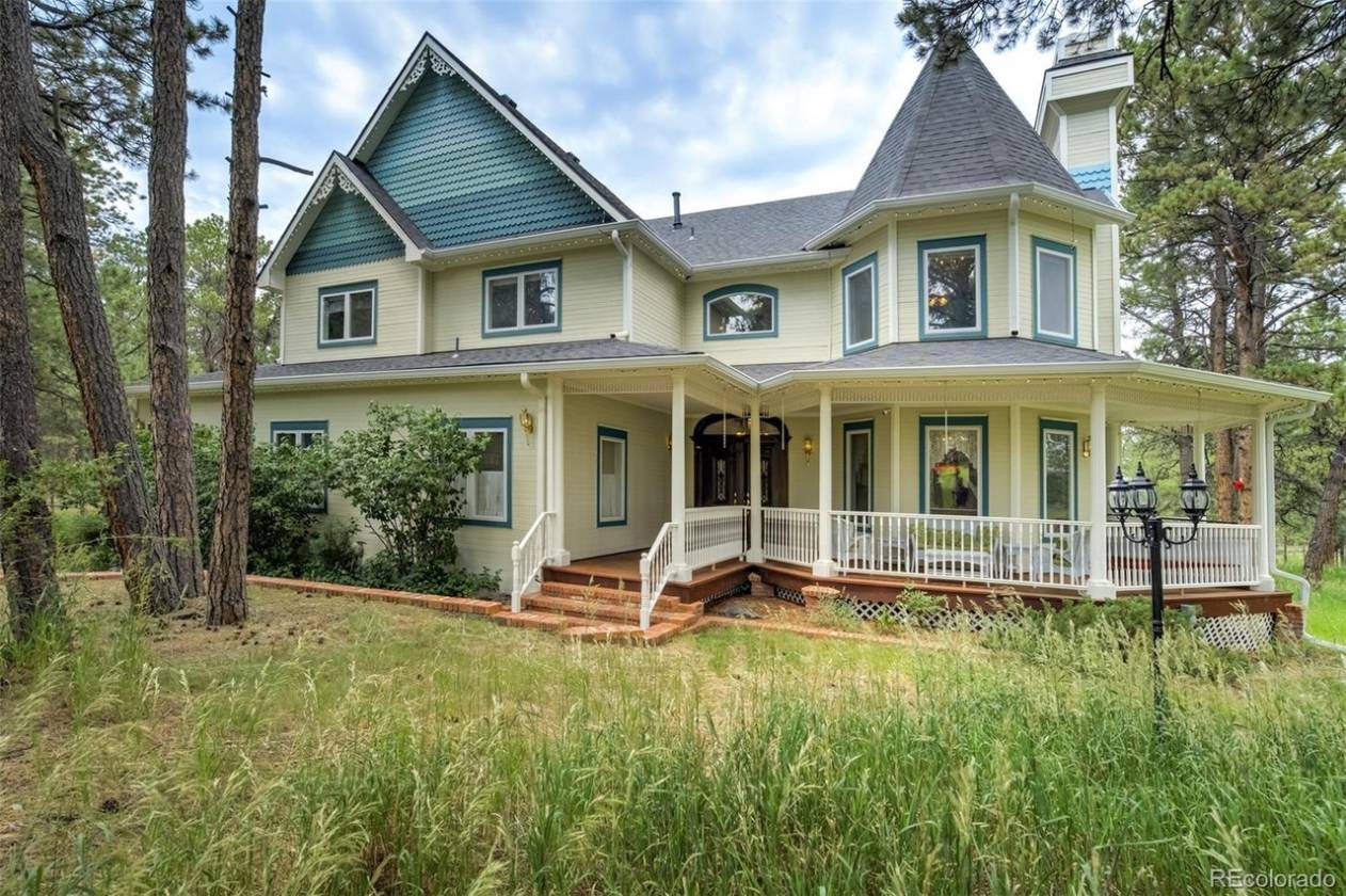 Horse Property for sale.