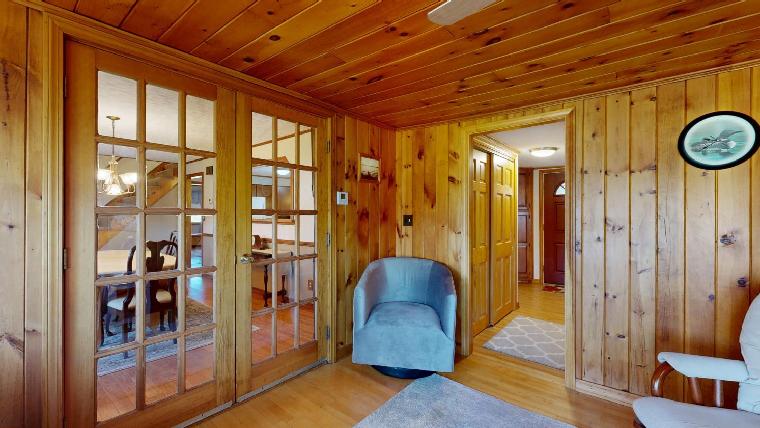 Set on 10+ picturesque acres - photo 8