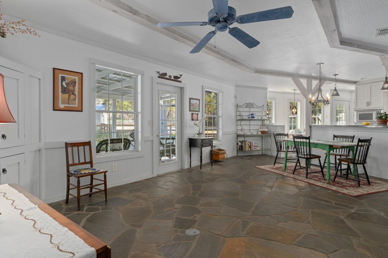 A Rare Equestrian Retreat in Pine Ridge Estates - photo 5