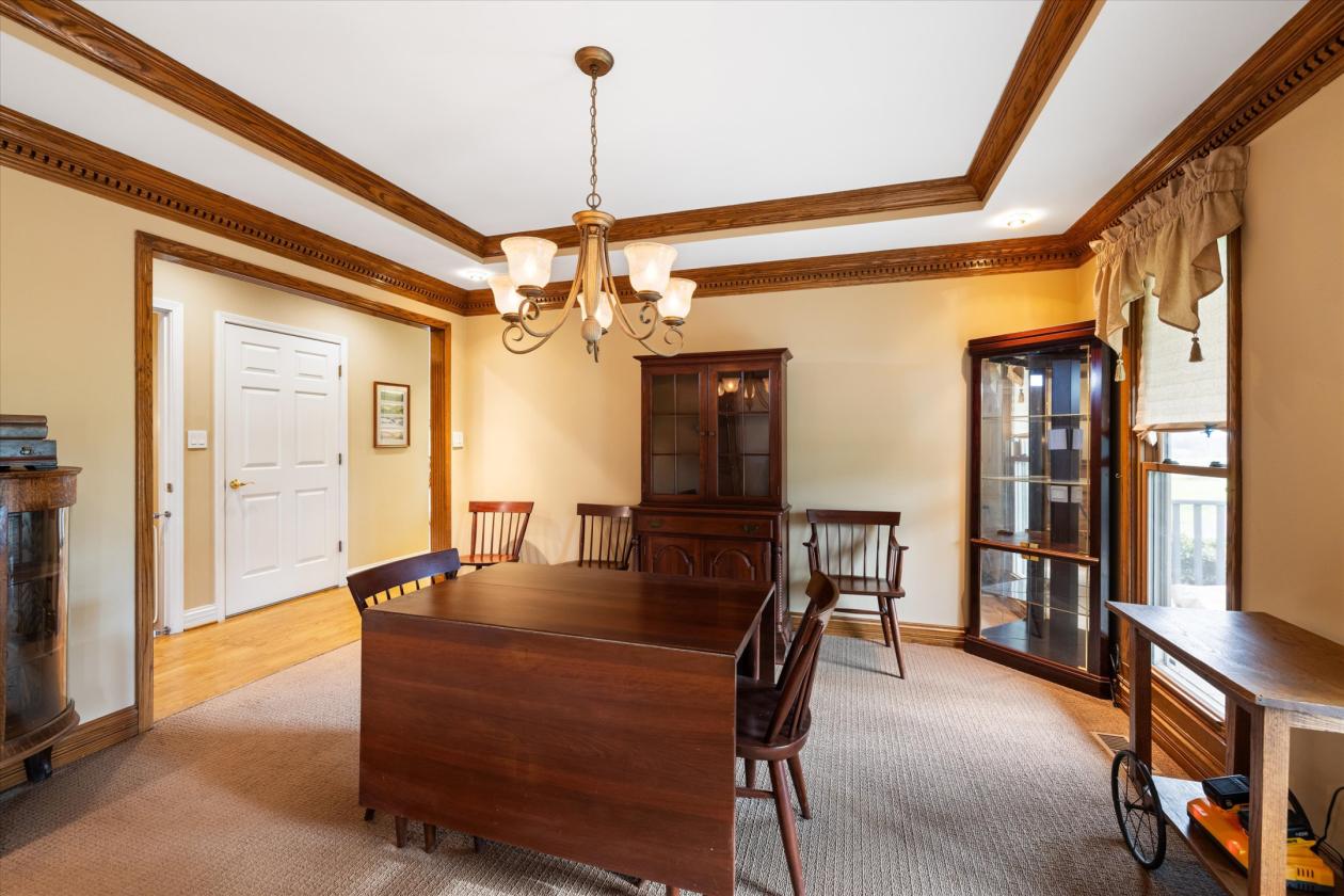 Turn-Key Equestrian Estate With Indoor Arena - photo 11