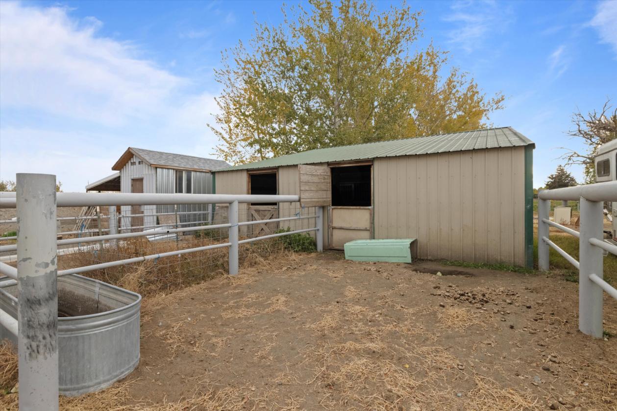 Horse acreage! Irrigated! In-laws quarters! - photo 21