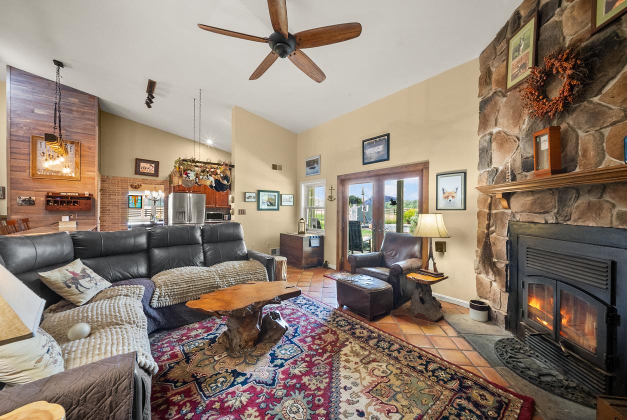 Turnkey 20 ac equestrian property near Warrenton - photo 20