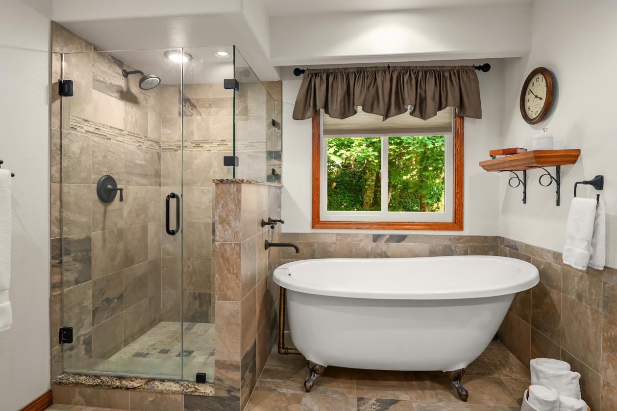 Union Hill Shy 10 Acre Retreat - photo 12