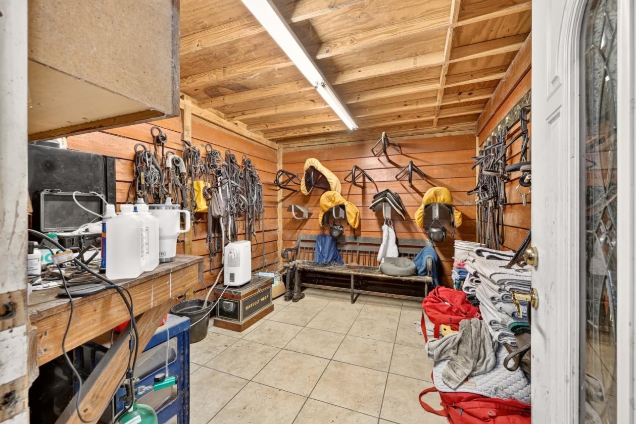 Turnkey 32-Acre Horse Property - photo 17