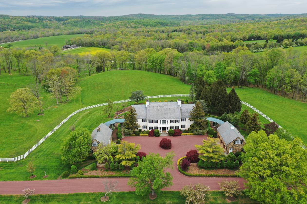 Horse Farms For Sale in NJ, Horse Properties For Sale in New Jersey