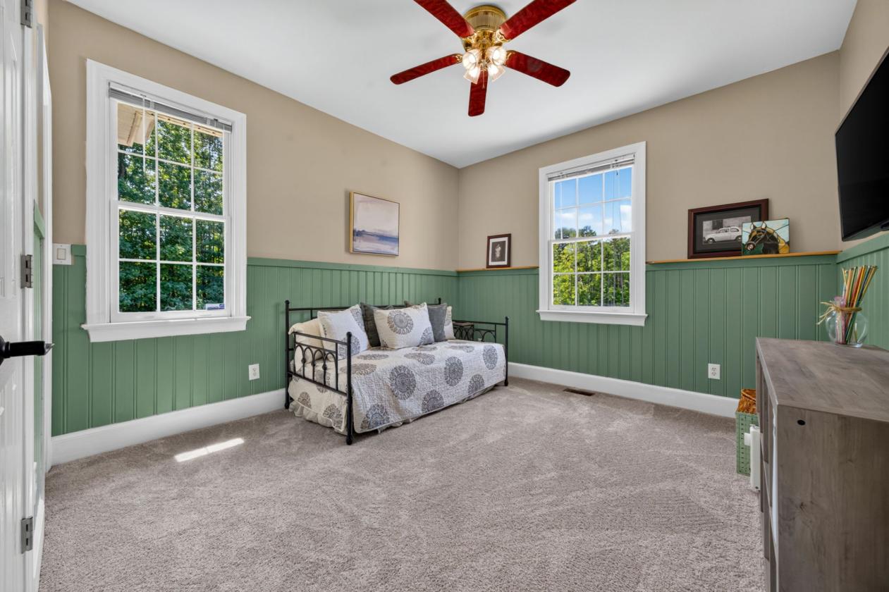8 Acre Turn-Key Horse Property - photo 23