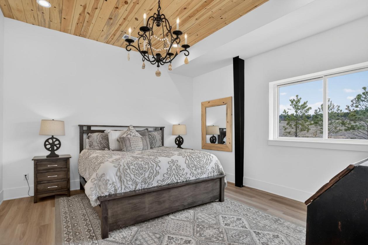 36 Acres of Rocky Mountain Views with Barndominium - photo 9