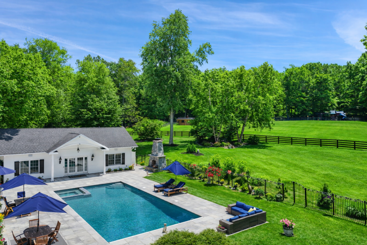 Elegant North Salem Horse Country Estate - photo 18