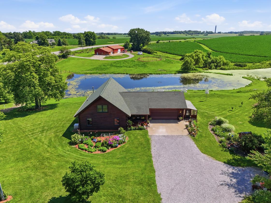 Custom Log Cabin with Shop/Horsebarn and Pond - photo 1