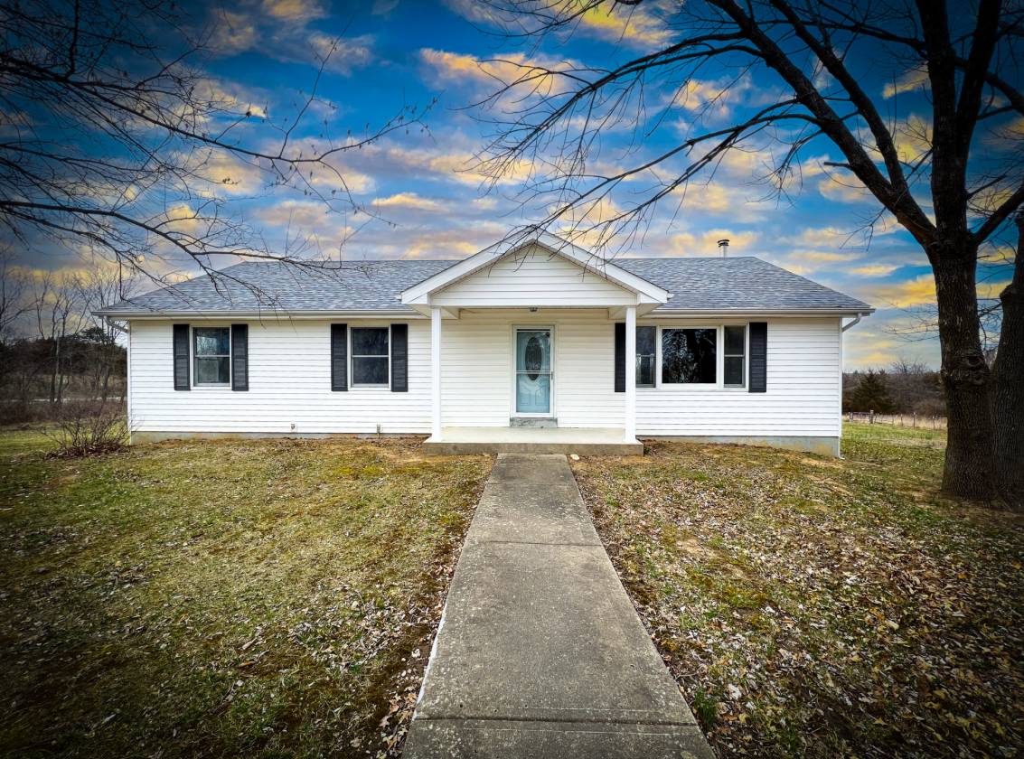 Horse Property for sale.