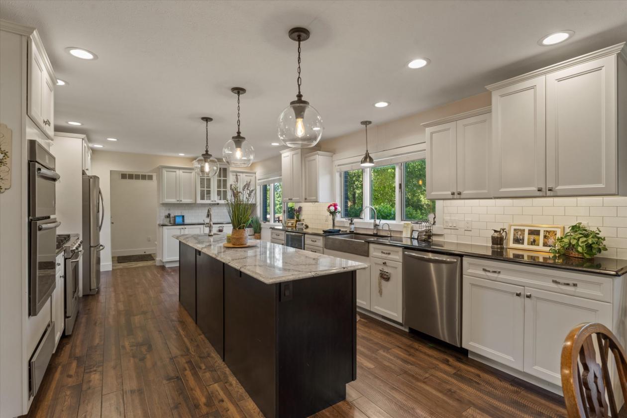 Luxury equestrian living on over 51 acres - photo 8