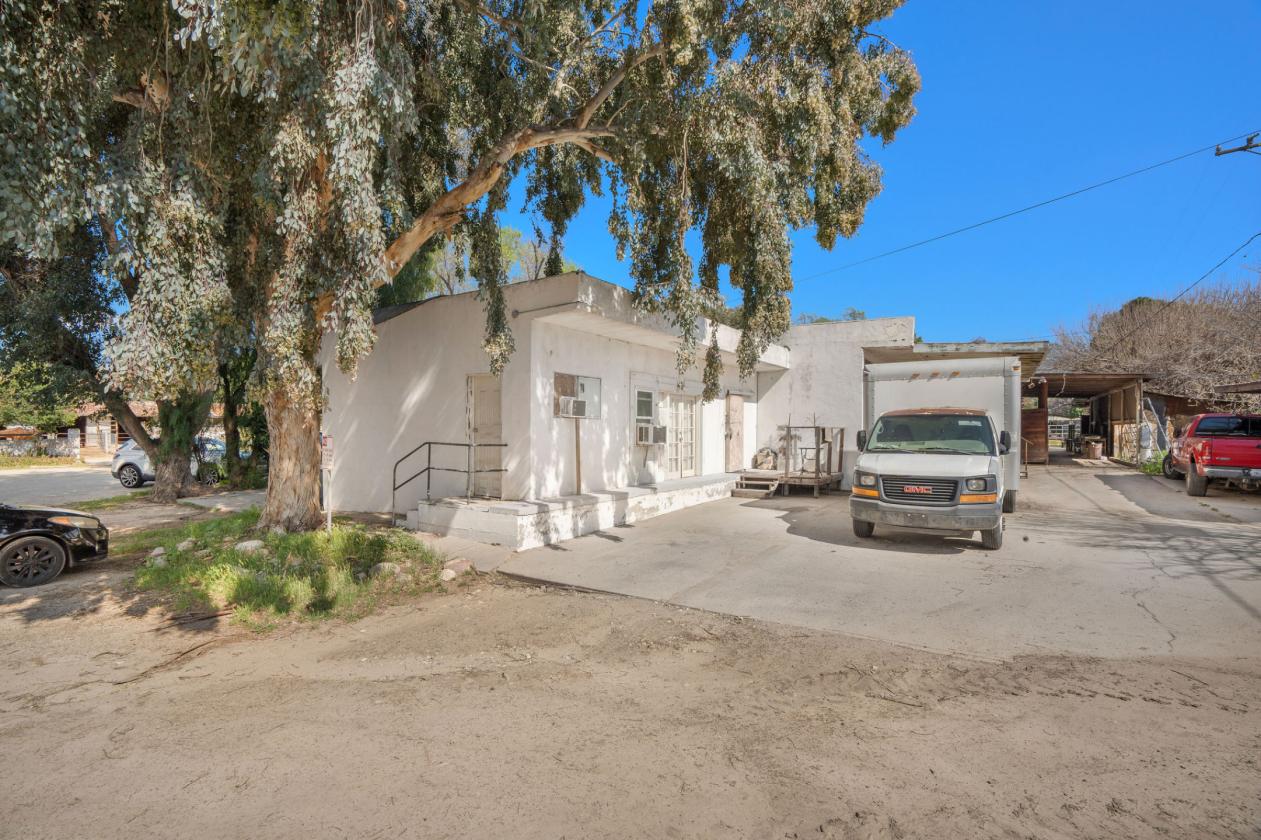 Equestrian & Investment Opportunity in Newhall - photo 15