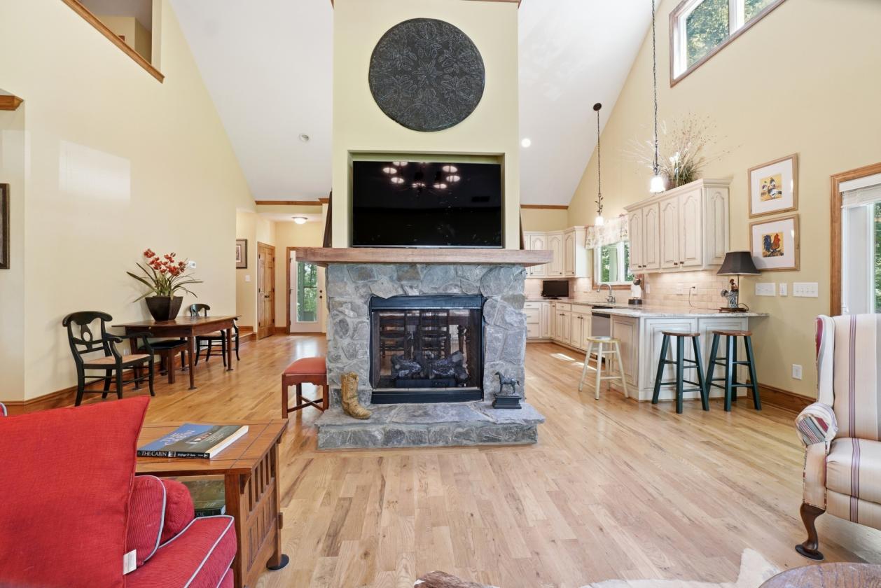 Pristine 189 acre cattle farm - photo 7