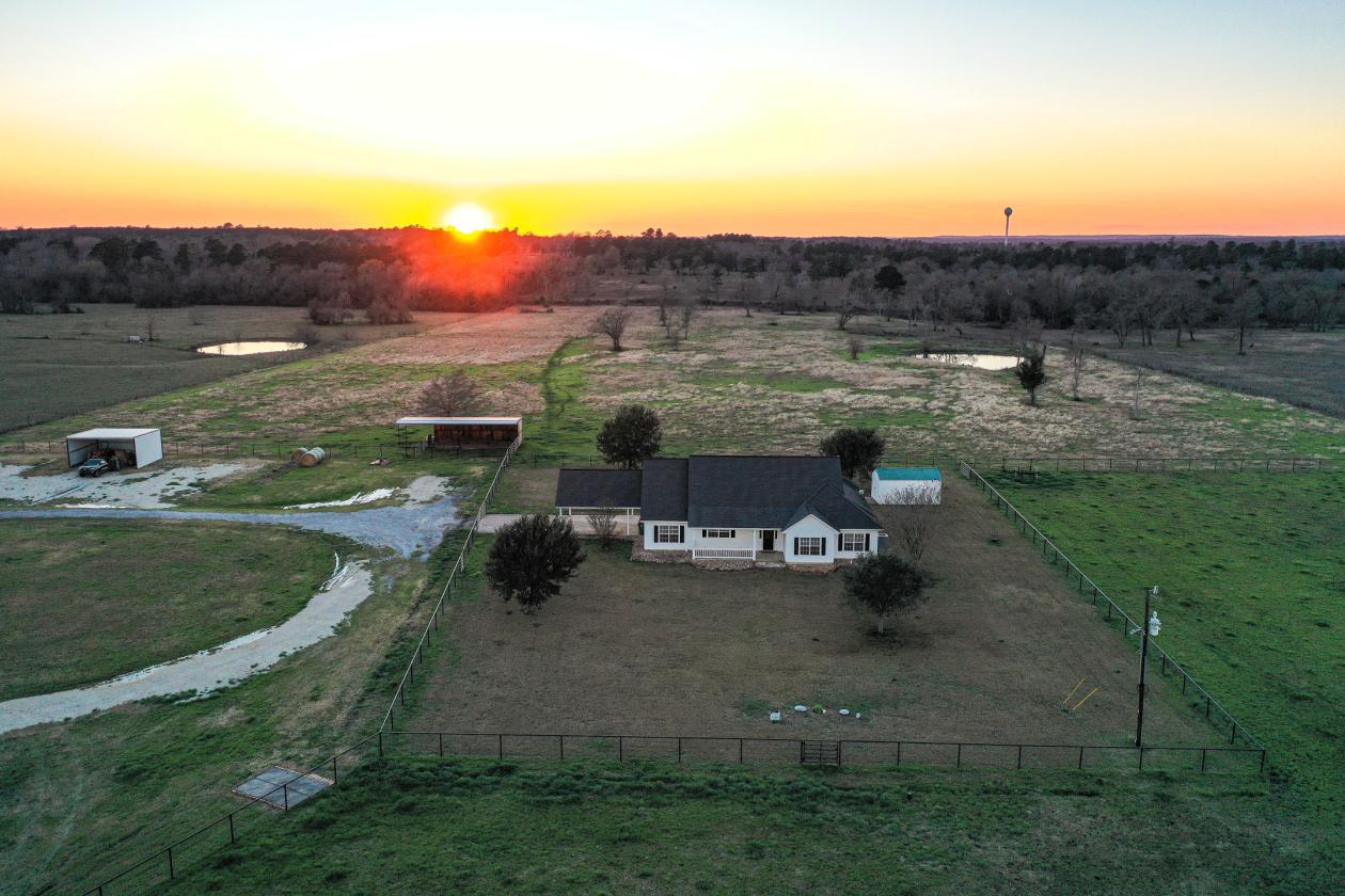 Huntsville 50 Ranch - photo 5