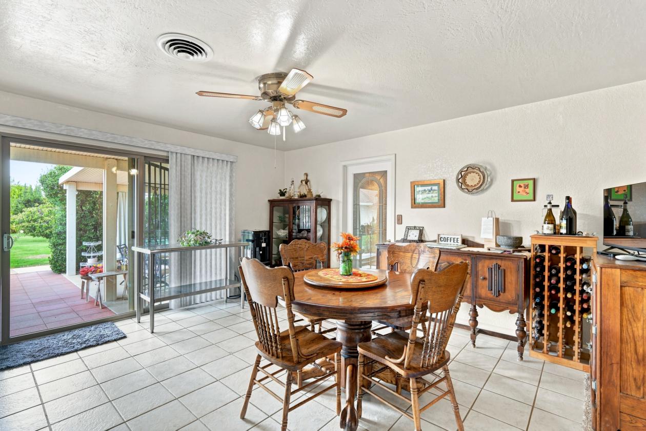 Horse Property with Owned Solar Close to City - photo 11