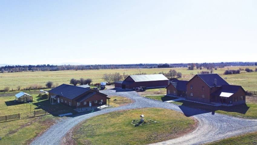 Horse Property for sale.