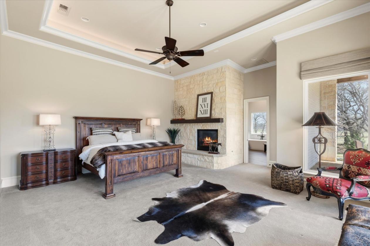 The perfect luxury home with privacy - photo 16