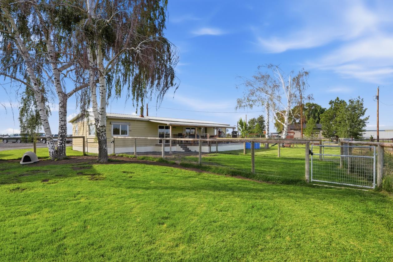 29 Acres | 24.34 Irrigated | Horse-Ready - photo 15