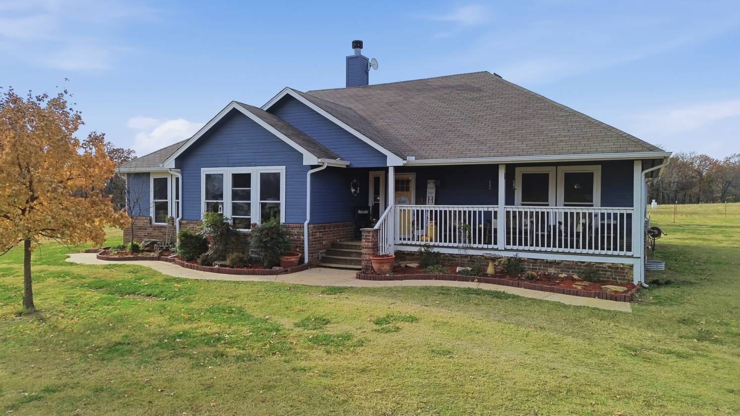 Horse Property for sale.