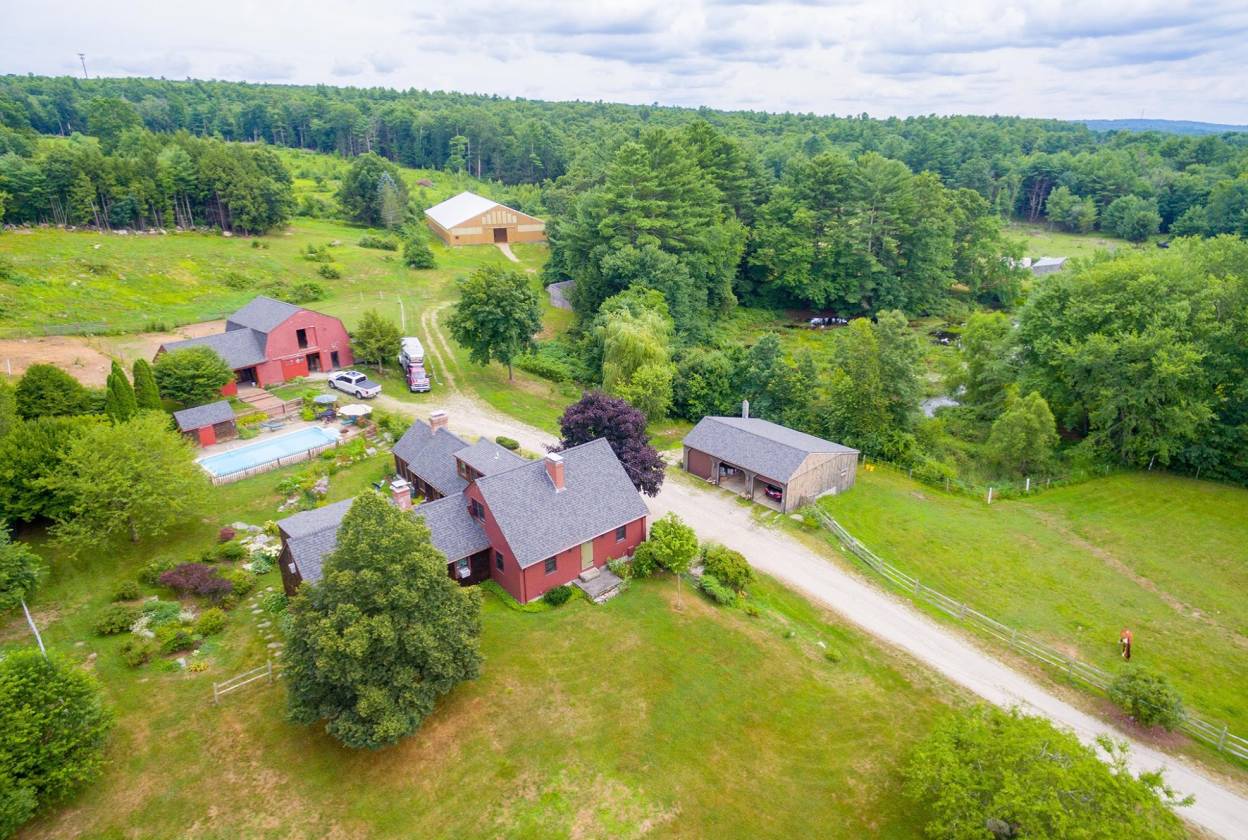 Horse Farms For Sale in CT, Horse Properties For Sales in Connecticut