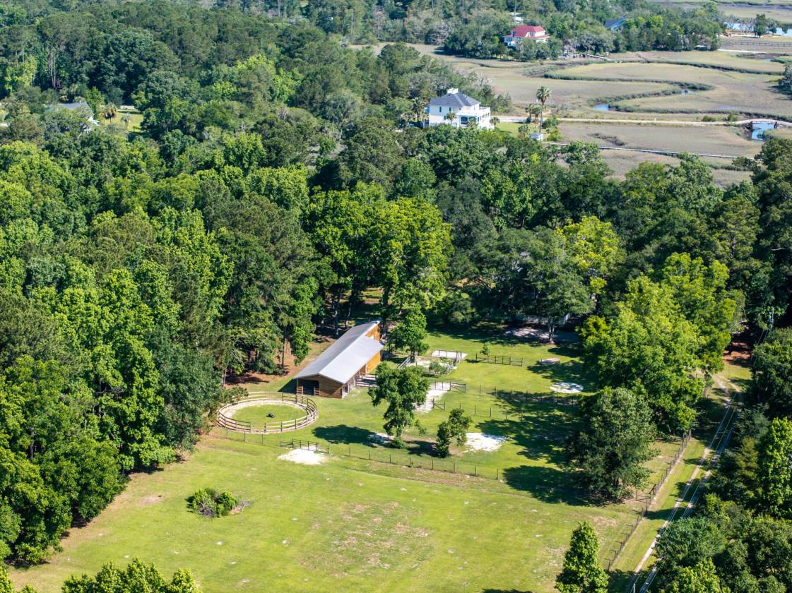 Horse Property for sale.