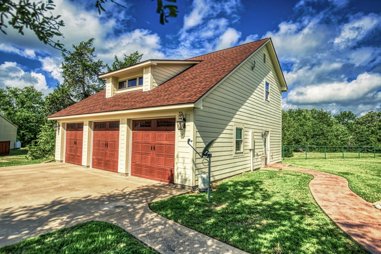 119-Acre Ranch with Multiple Living Quarters - photo 22
