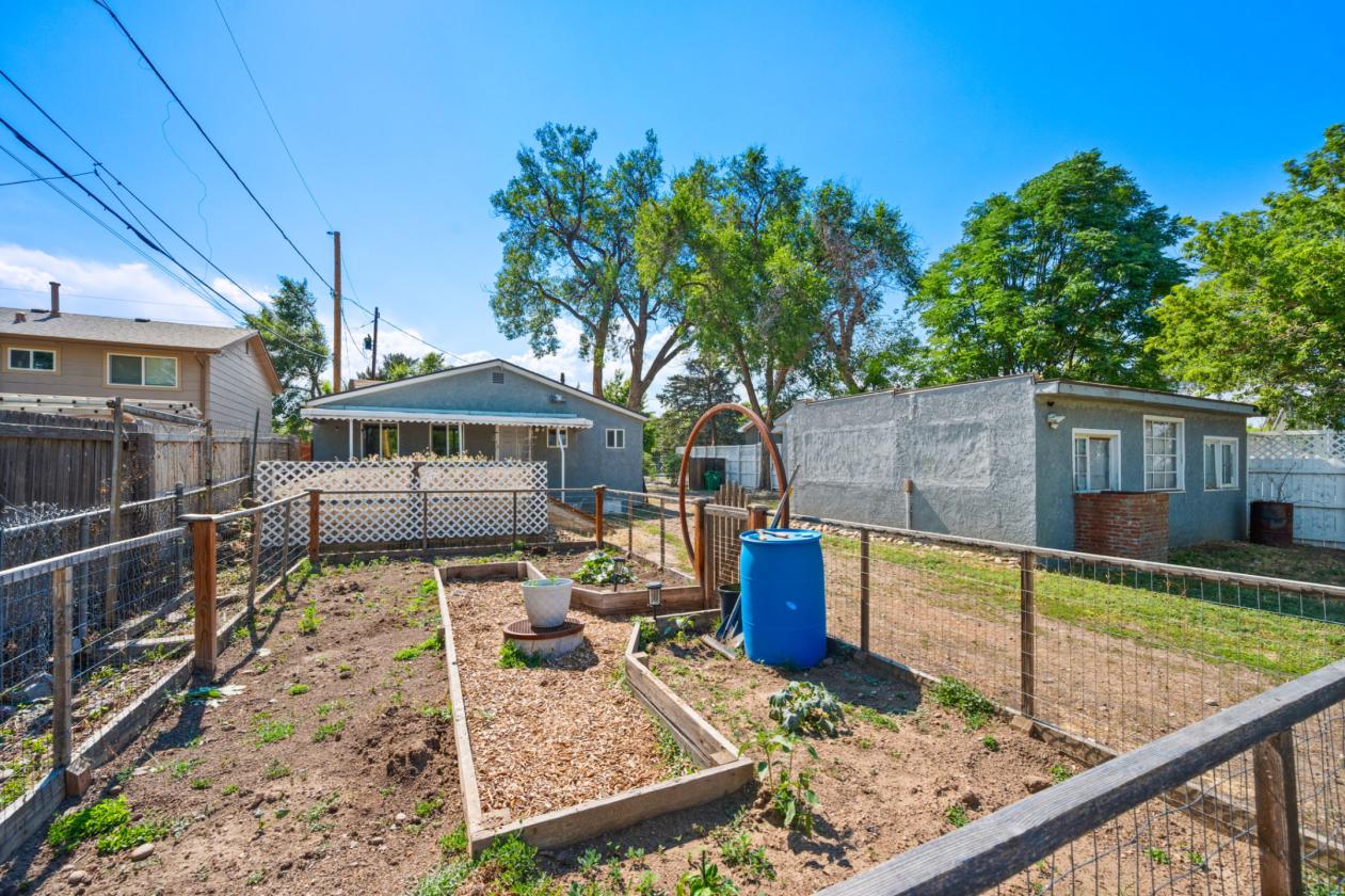 Urban Horse Property in Jefferson County - photo 14