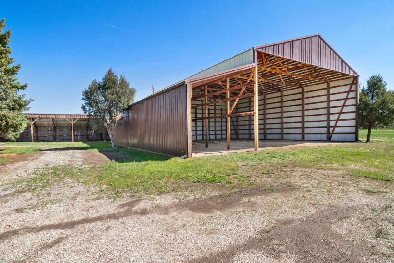 35-acre horse property with senior water rights - photo 25