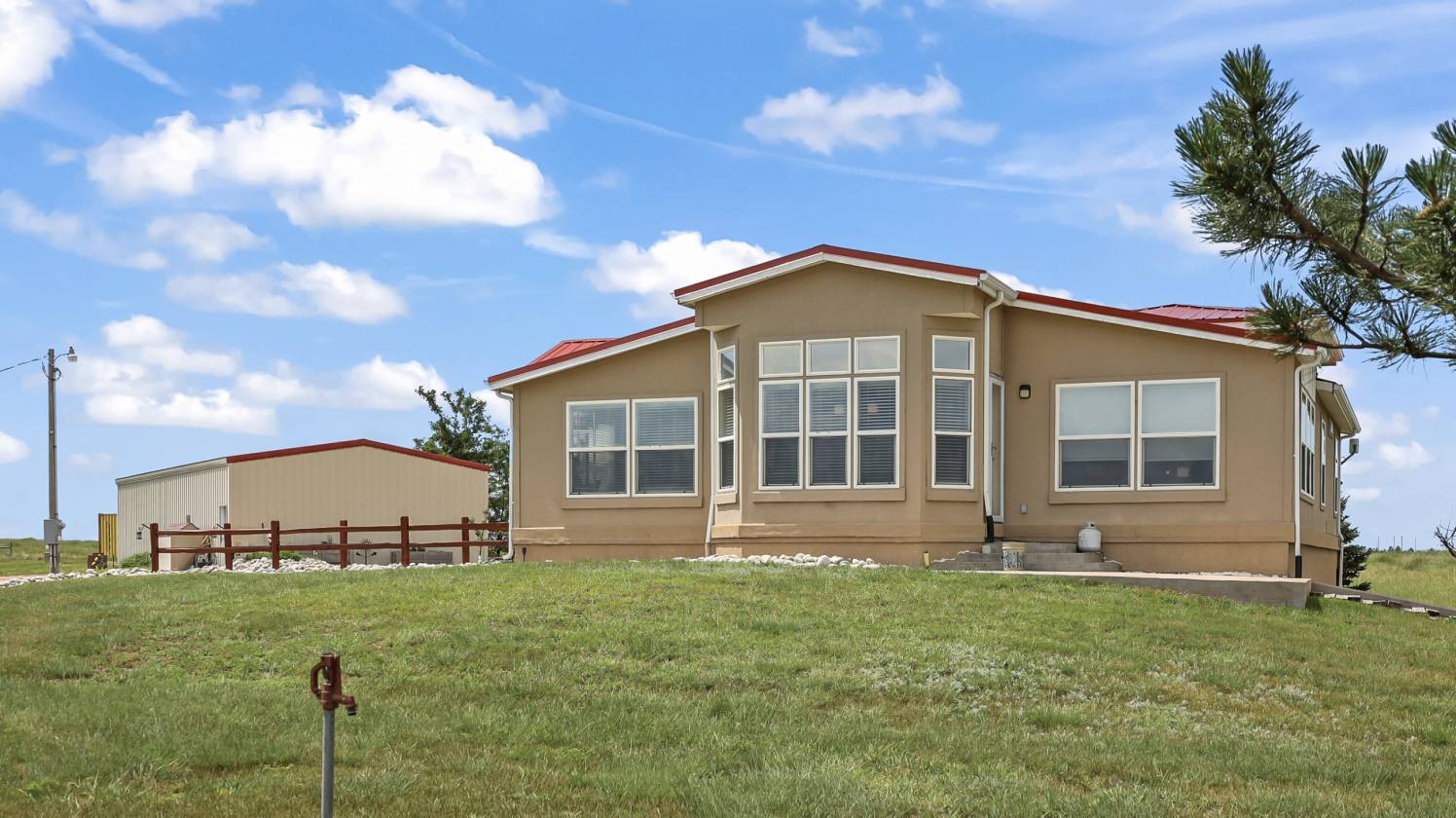 Horse Property for sale.