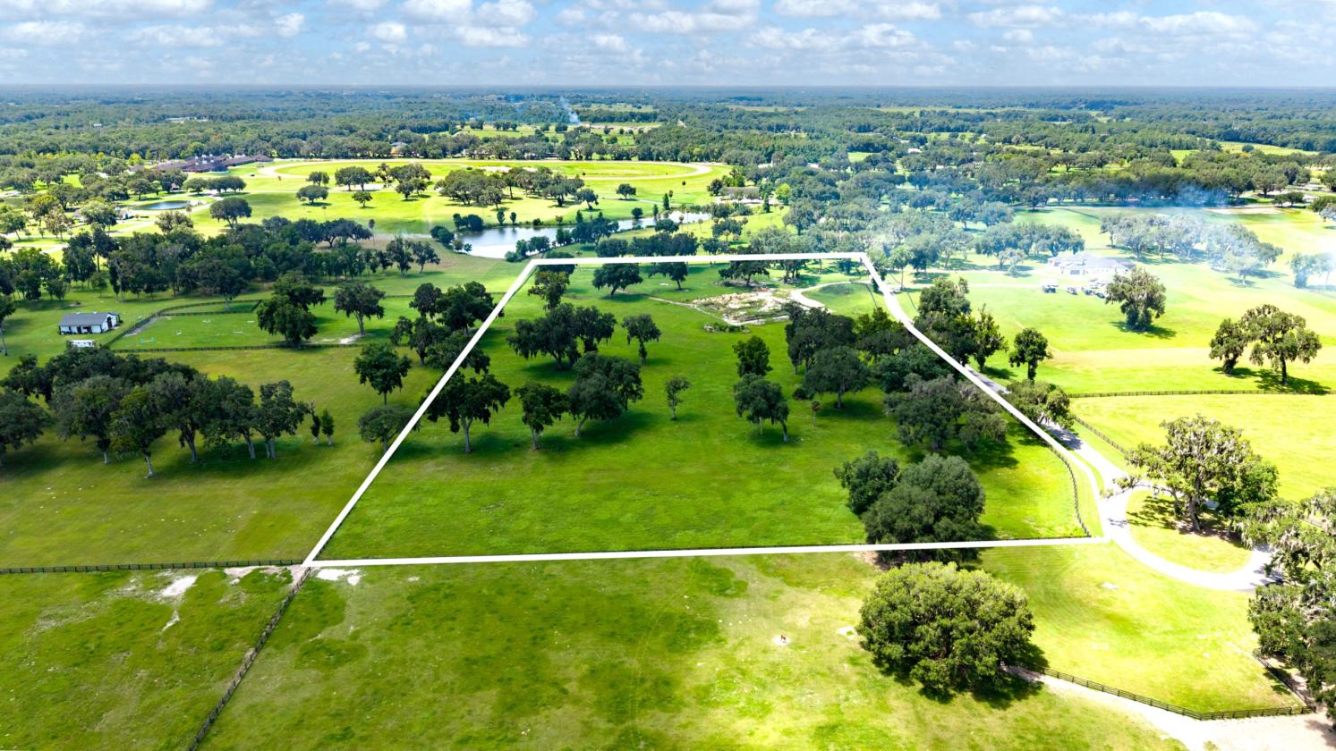 Equestrian home site with incredible view - photo 8