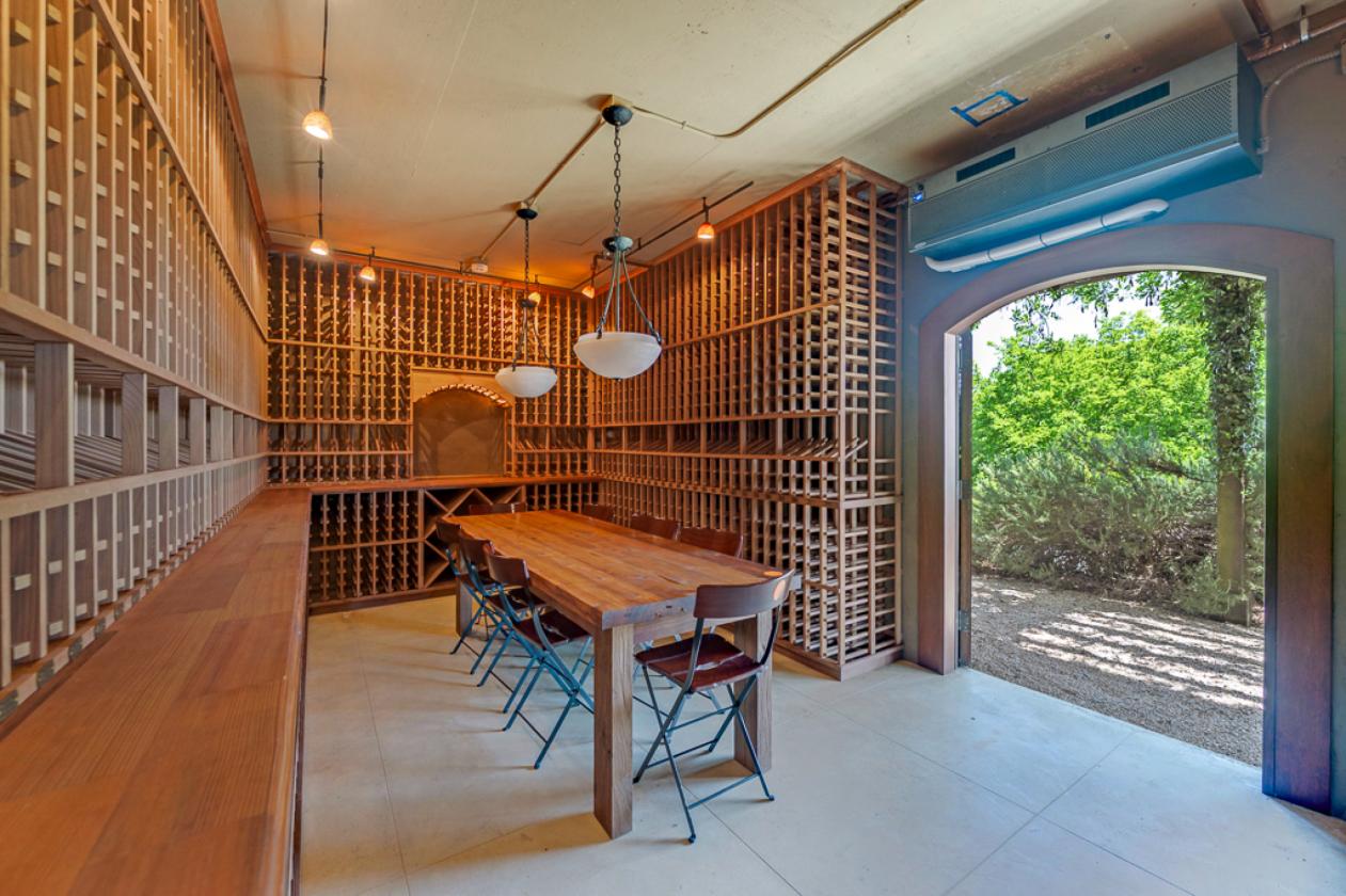 Equestrian potential estate - photo 12