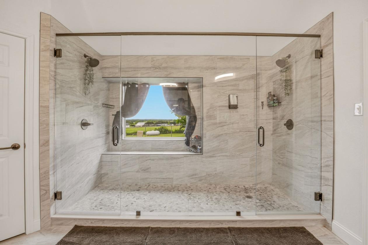 Luxury Home & Horse Property | Granbury - photo 23