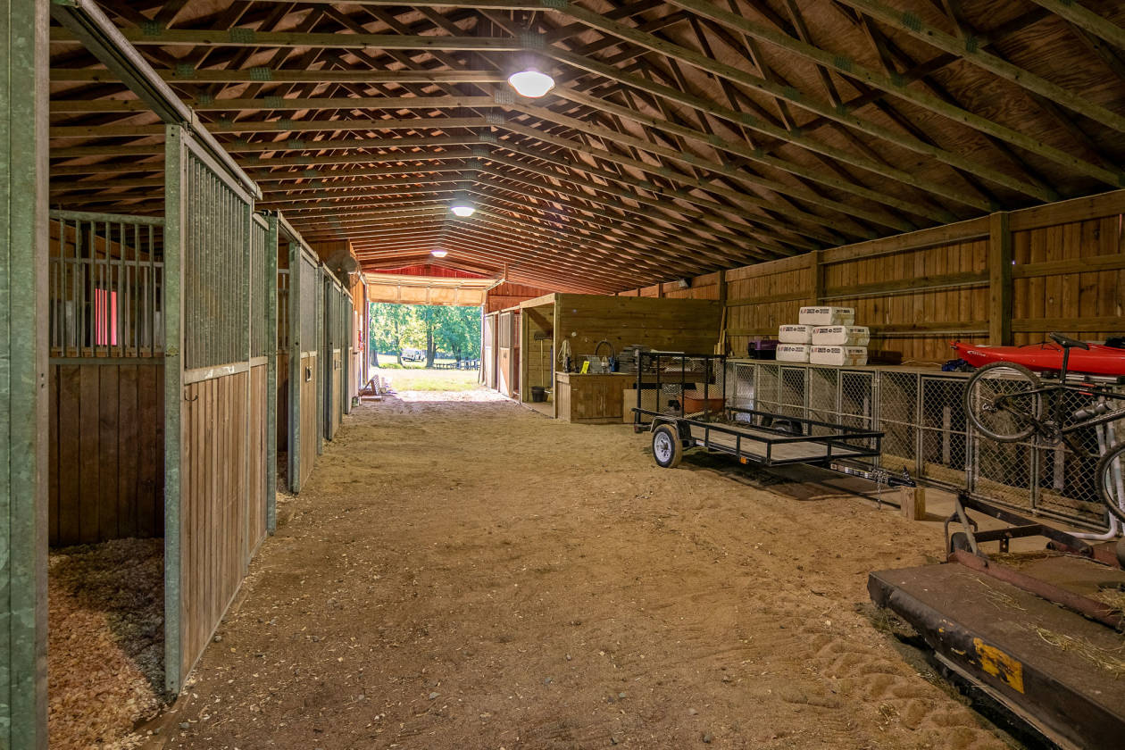 Breathtaking views from home, cabin and barn on 53 acres... Halifax