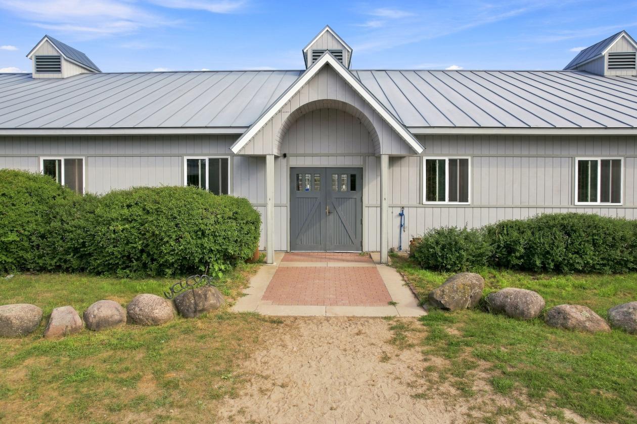 Luxury Equestrian Estate - photo 4