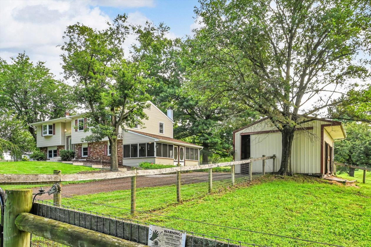 Small Horse Farm with Beautiful Bi-Level Home - photo 27