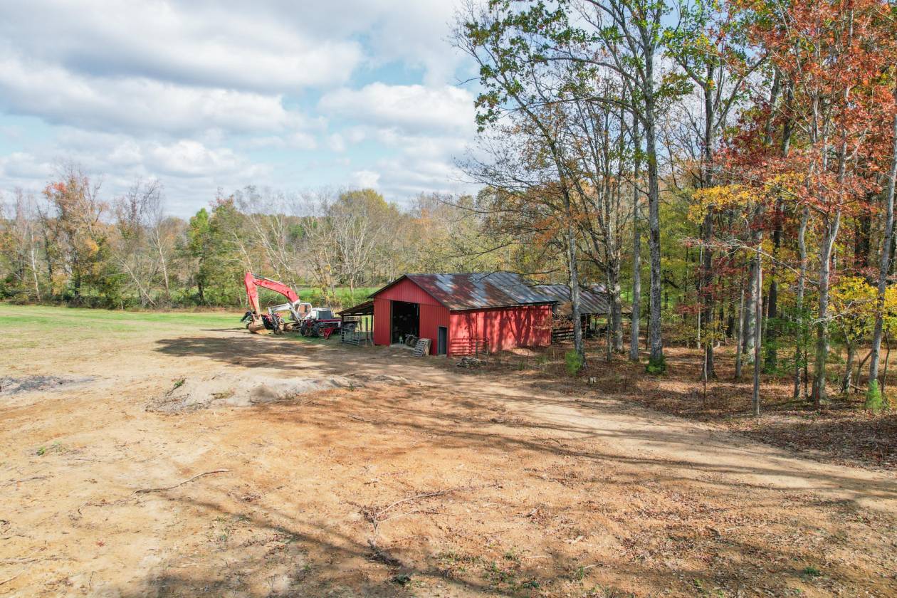 Versatile 88-Acre Tennessee Farm - photo 19