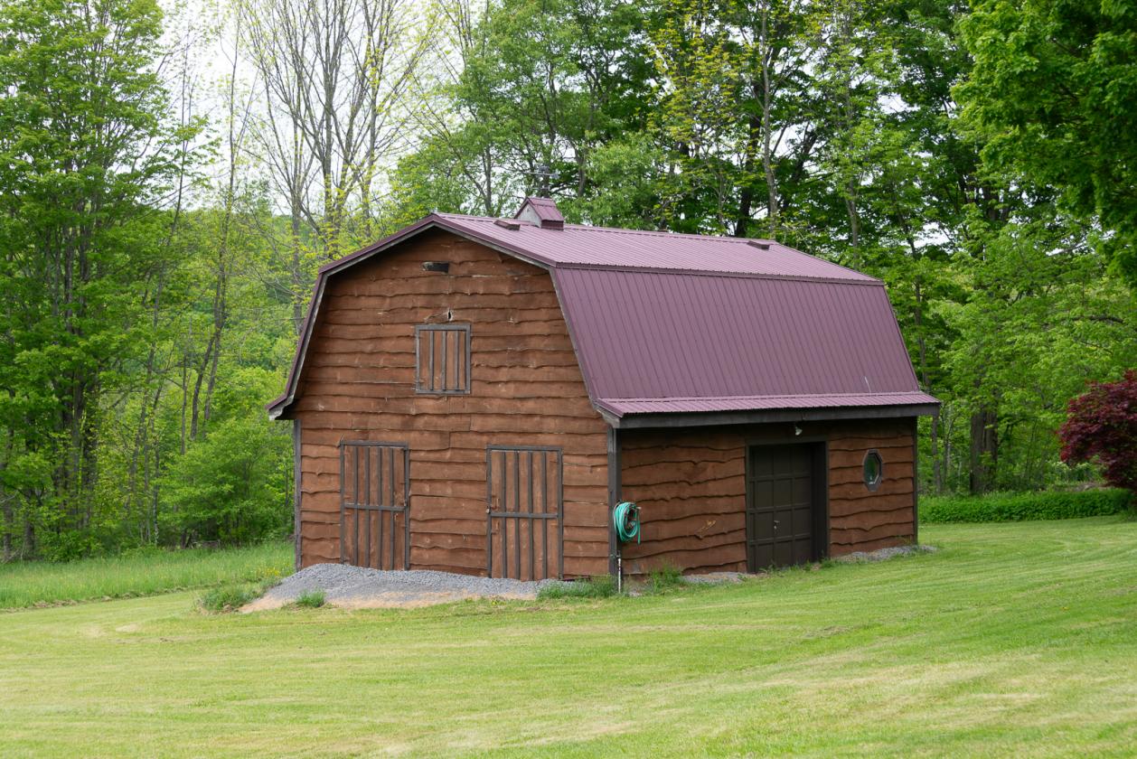 9 Beautiful Acres,  Home, Barn, Garages, etc - photo 17