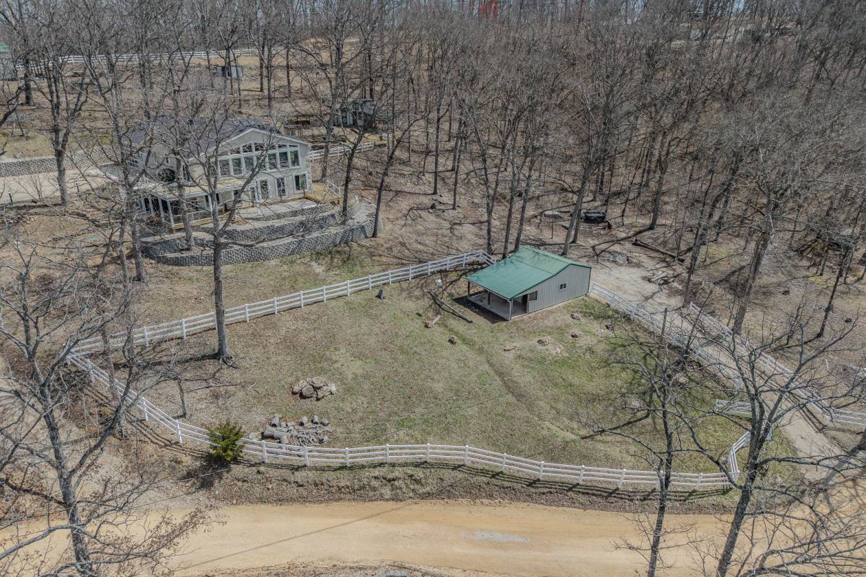 Horse Property for sale.