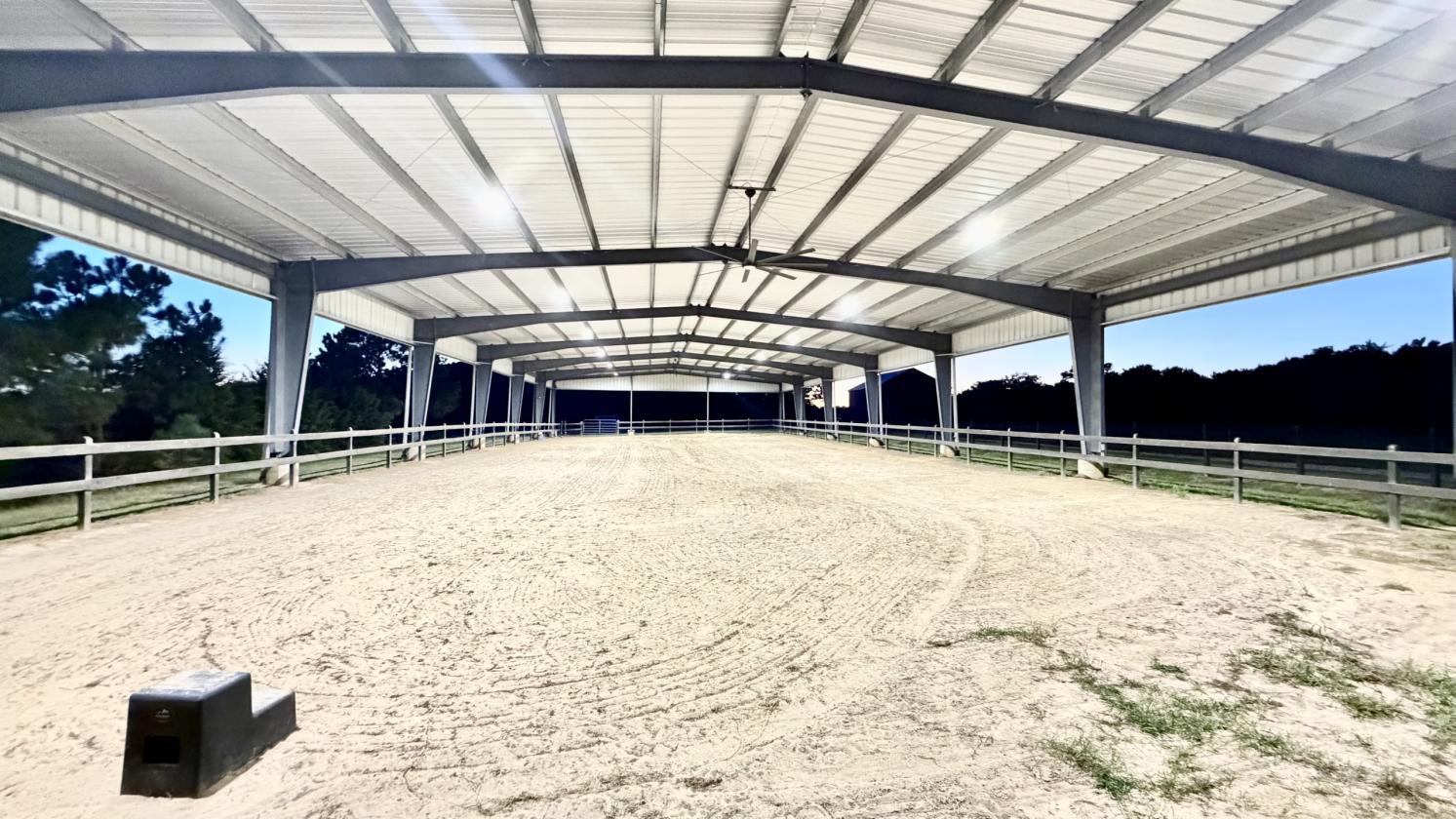 Luxury Horse Farm with 2 Homes and Covered Arena - photo 26