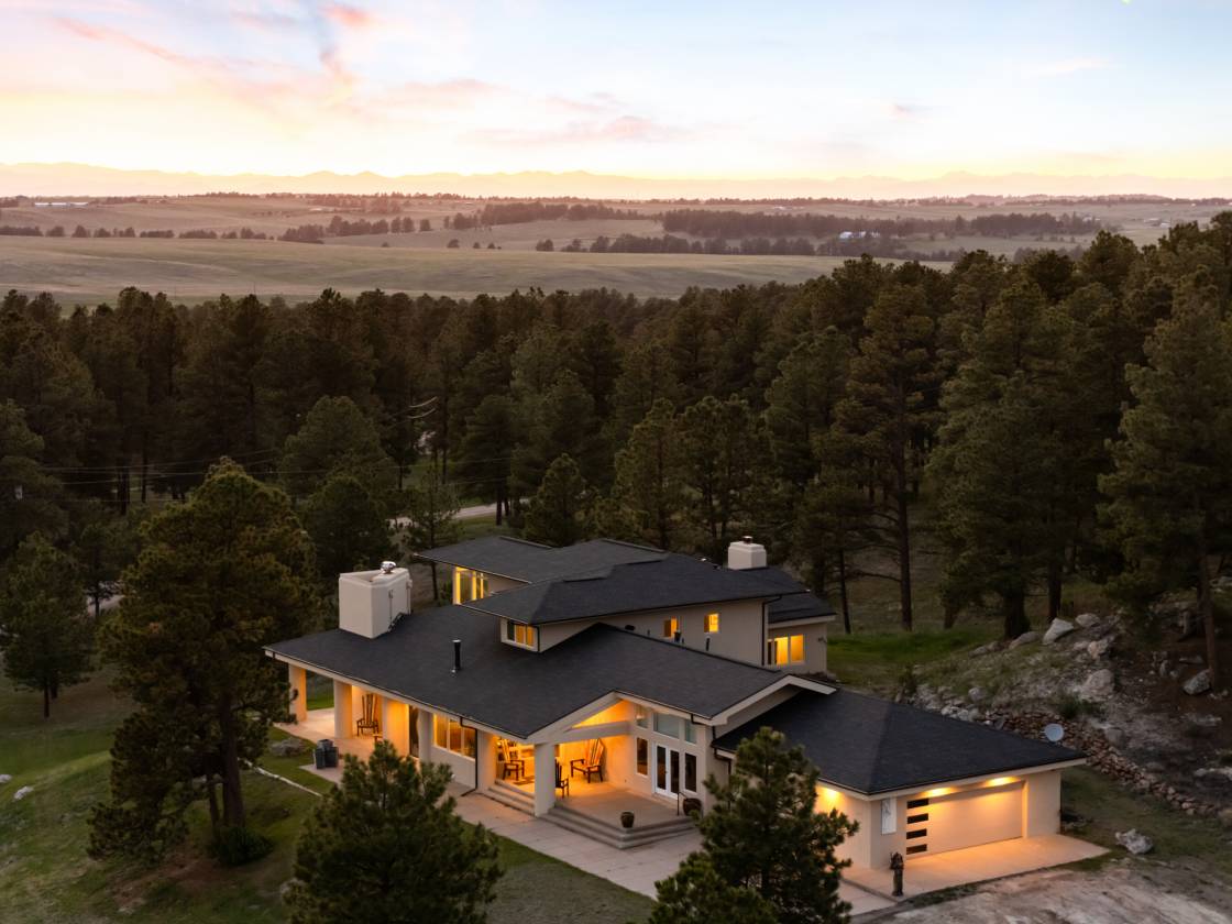 Horse Property for sale.