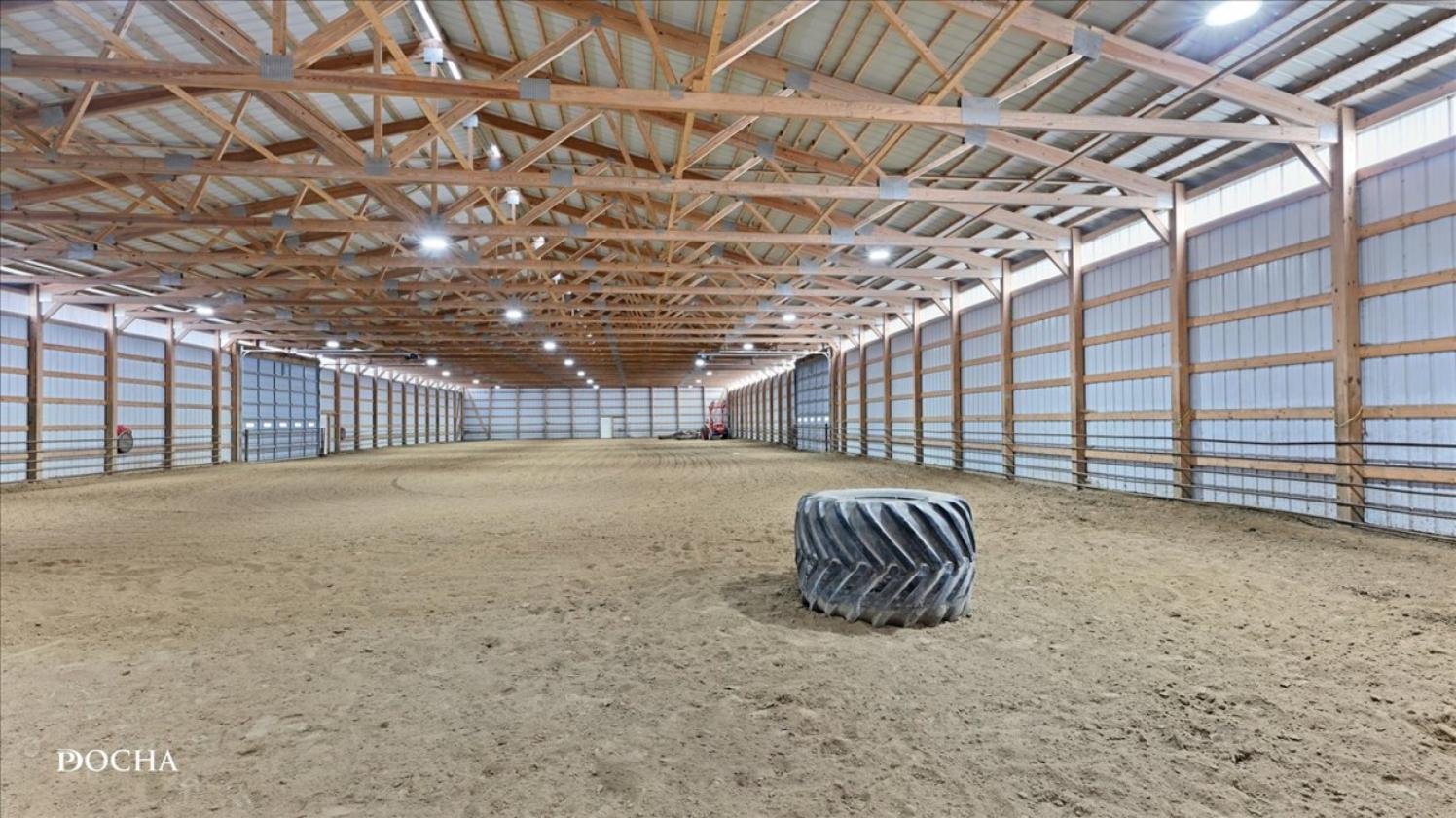Renovated Farmhouse, Indoor Arena & More! - photo 6