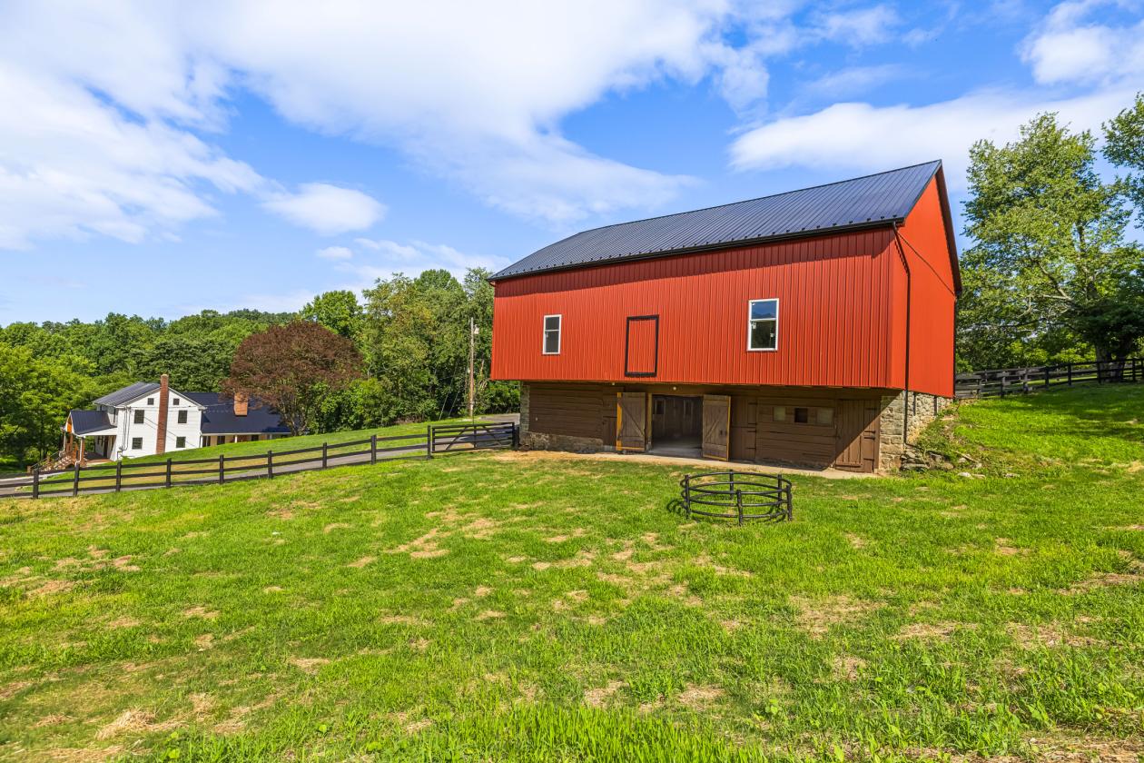 Thistle Hill Farm | 16+ Acres of Equestrian Living - photo 24