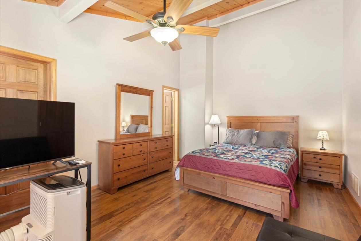5-acre horse property - photo 27